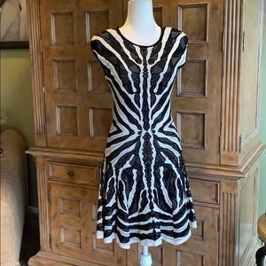 Black and white Body-con dress